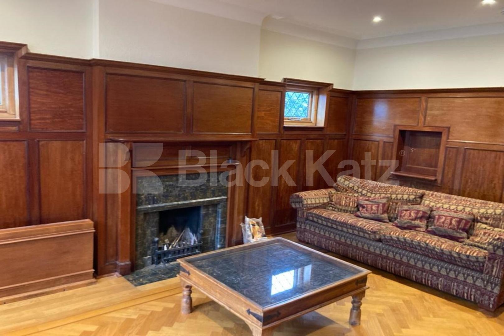 Charming 1 bedroom flat with a garden, period features and working fireplace Alexandra Park Road, Alexandra Park 